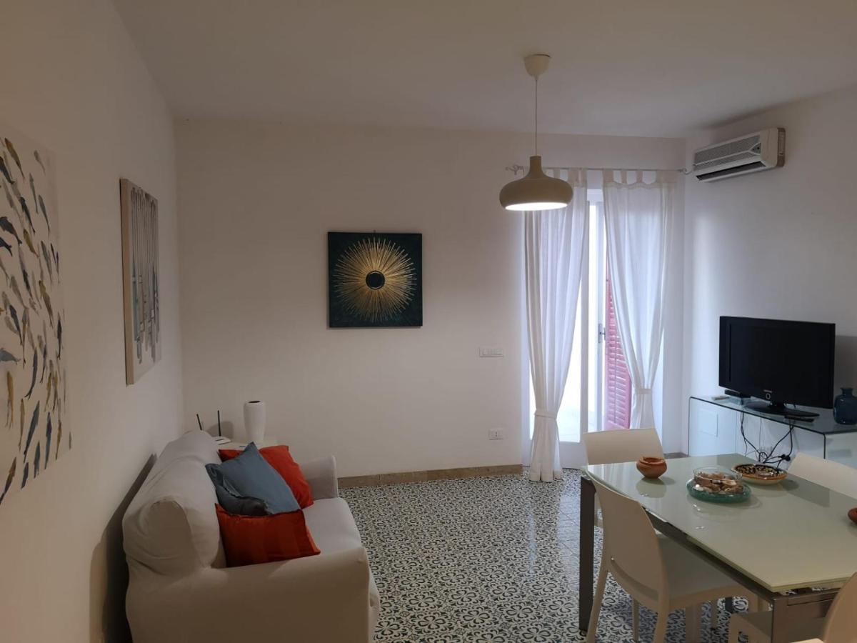 בלסטראטה Doride Appartamento Sulla Spiaggia מראה חיצוני תמונה